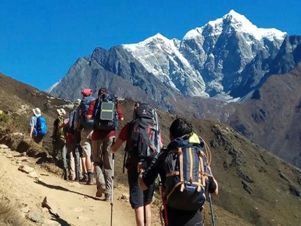 guide for trekking in Nepal