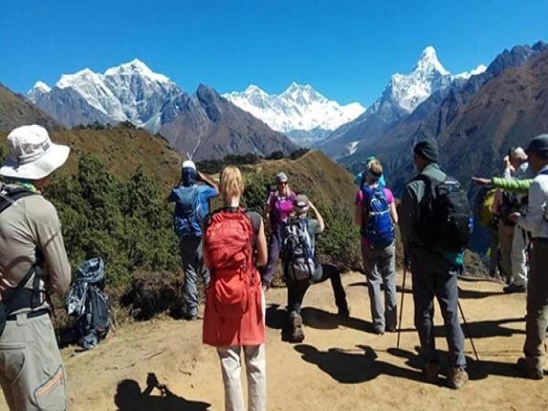 October Everest base camp trekking