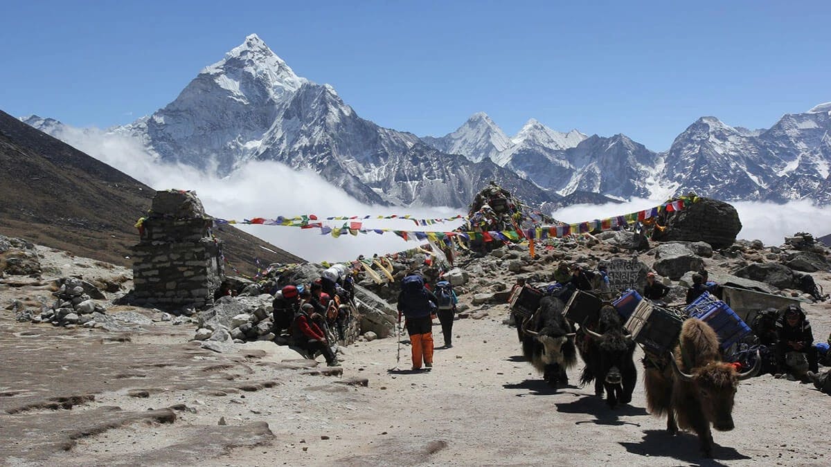 Everest base camp trekking in winter