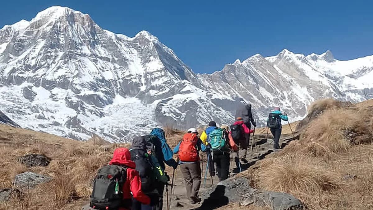 Nepal hiking