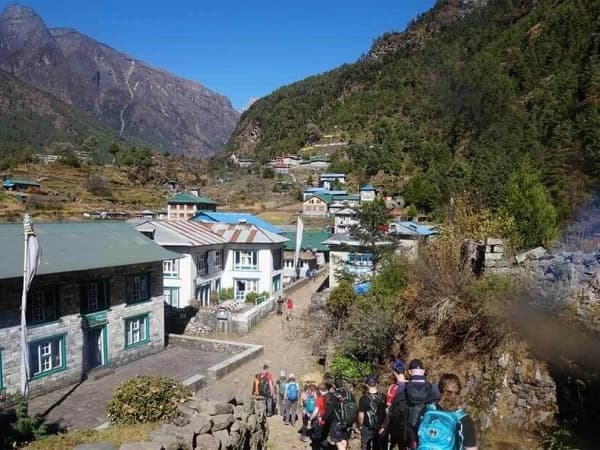 Everest Chitwan Trek