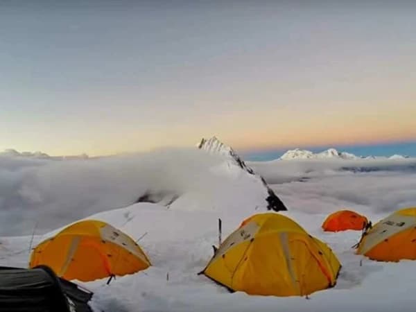 Manaslu Climbing